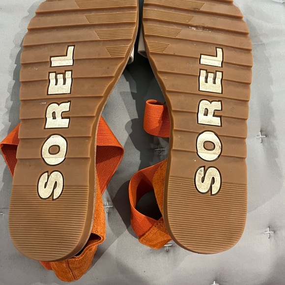 Sorel Women's Ella ll Sandals in Orange and White - Picture 4 of 4